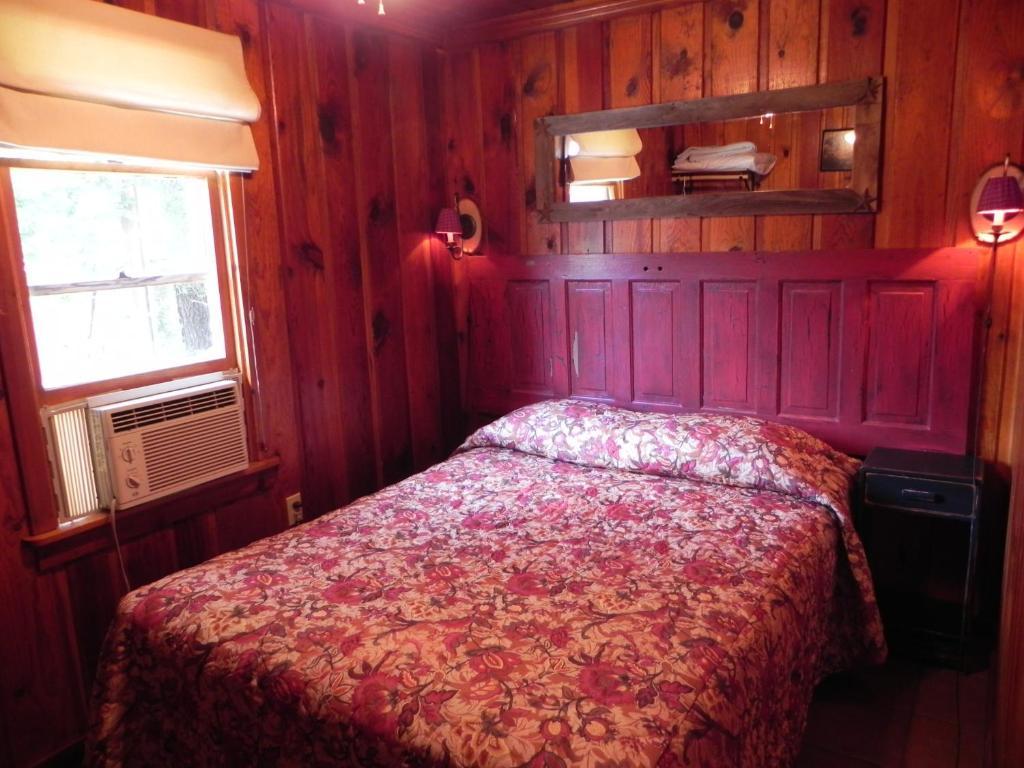 Apache Village Cabins Ruidoso Room photo